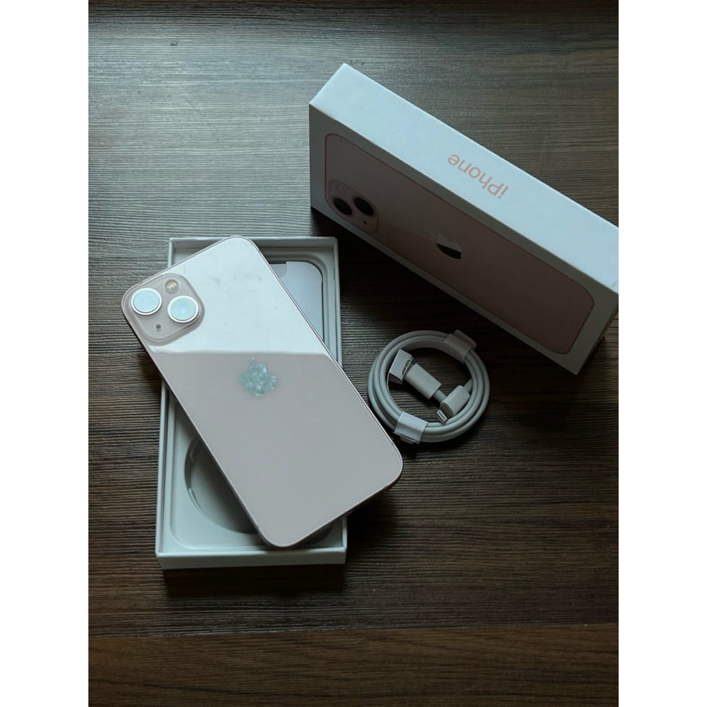 Iphone 13 inter ( pink )
