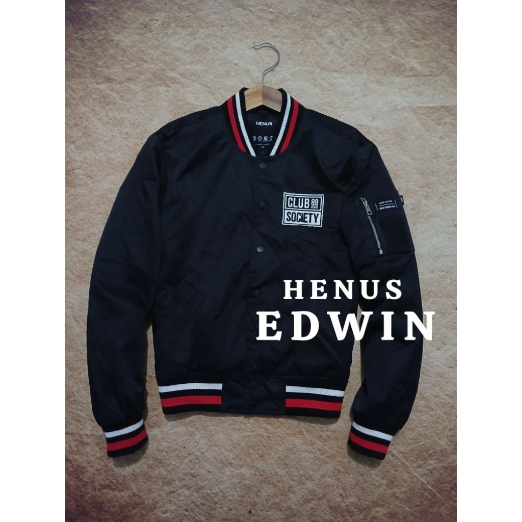 Jaket varsity keren HENUS EDWIN recomend bekas pakai