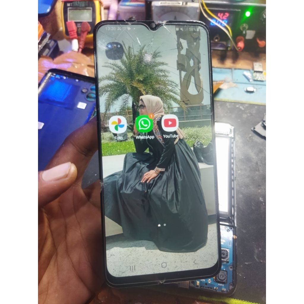 LCD SAMSUNG A03/A04e Copotan Retak Glas