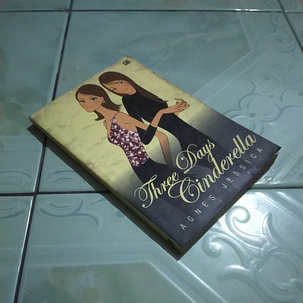 novel Agnes Jessica THREE DAYS CINDERELLA