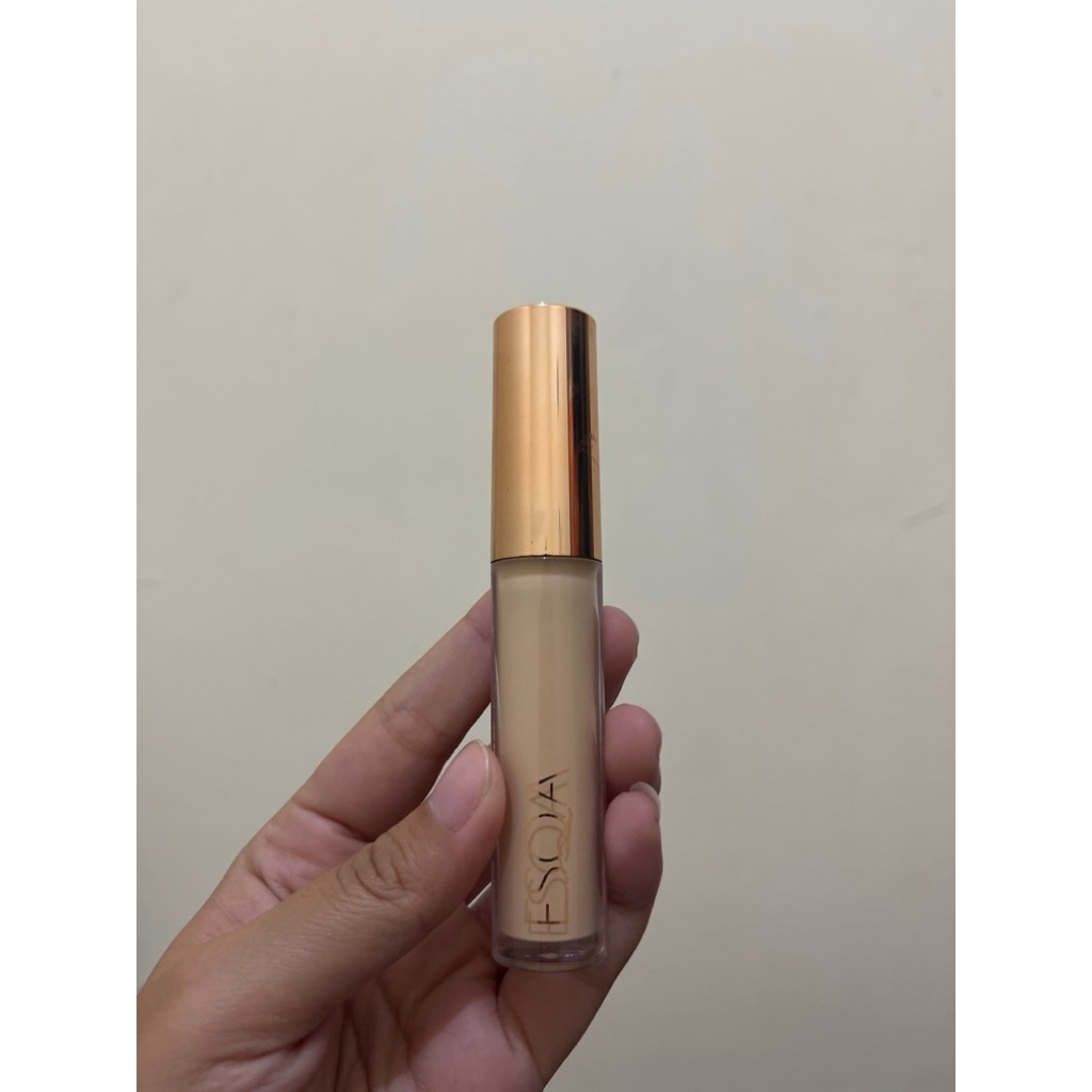 Preloved concealer esqa