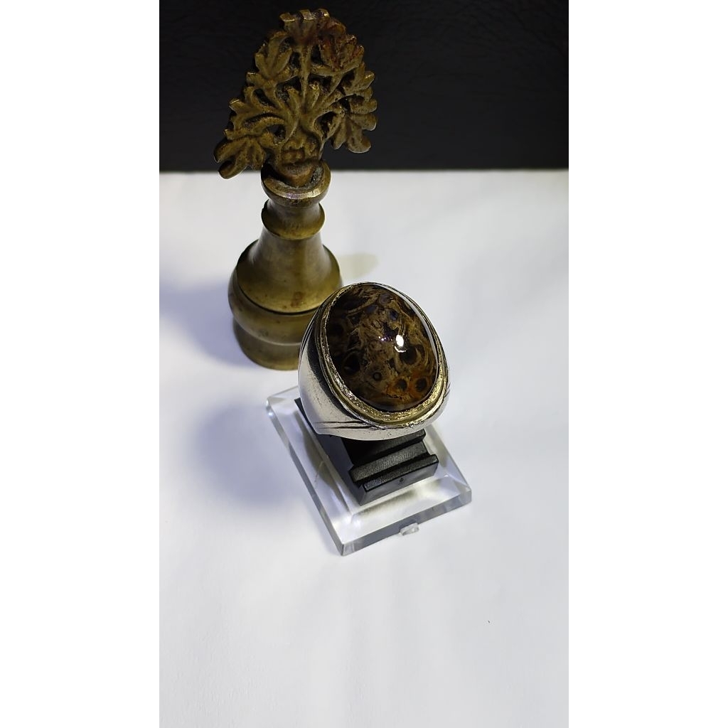 Cincin Batu M. GonoKelor khdam HM