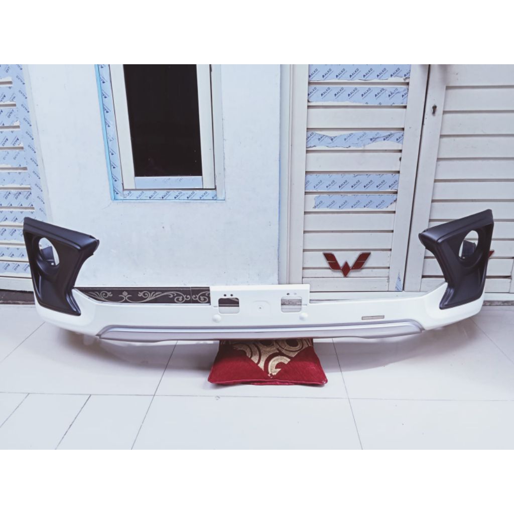 bodykit bemper depanFortuner trd thn 2016-2020