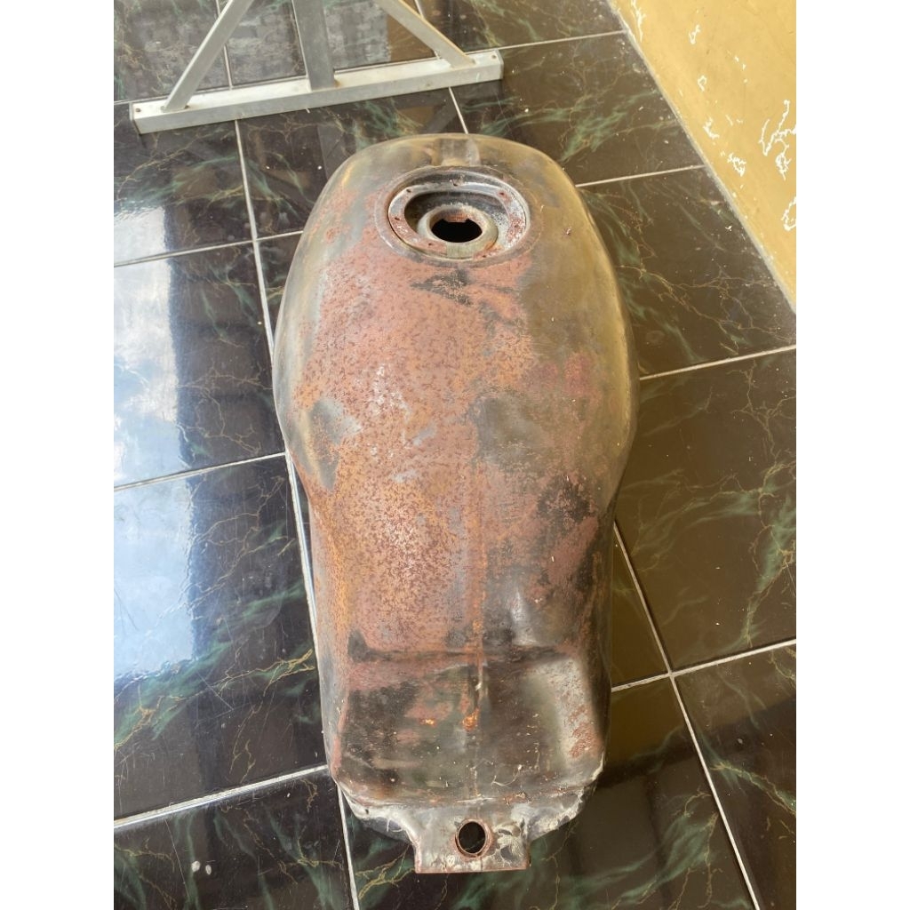 Tangki Tilas Tilam tiger 2000