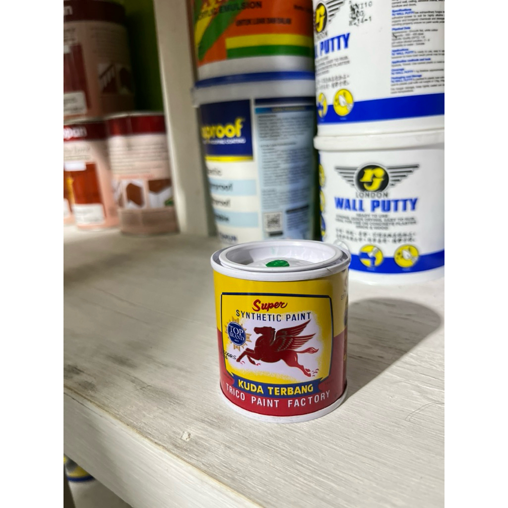 cat kuda terbang kecil