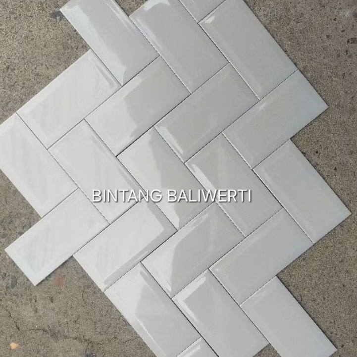 Keramik 10x20 Bevel Abu / Keramik Subway Grey Mulia Signature