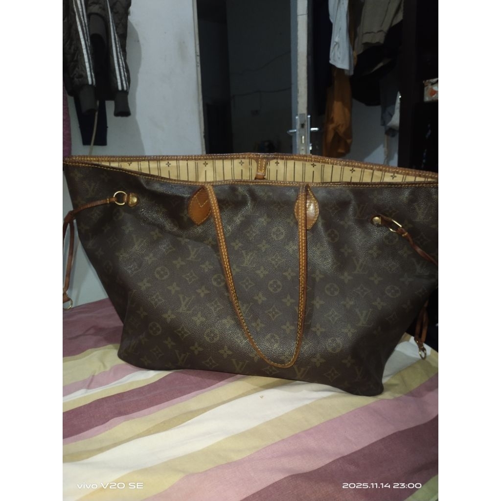 LV Neverfull 2005 bekas asli