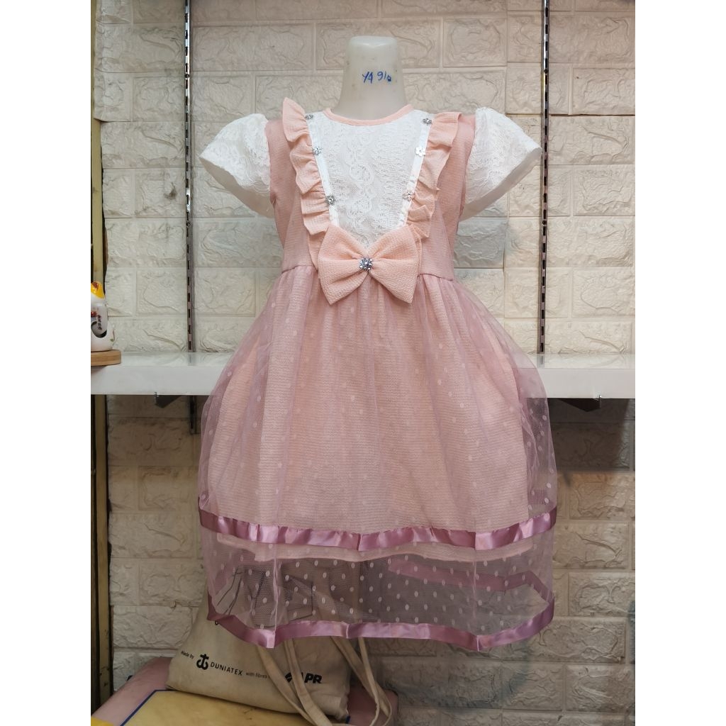 Gaun anak brokat tile dot