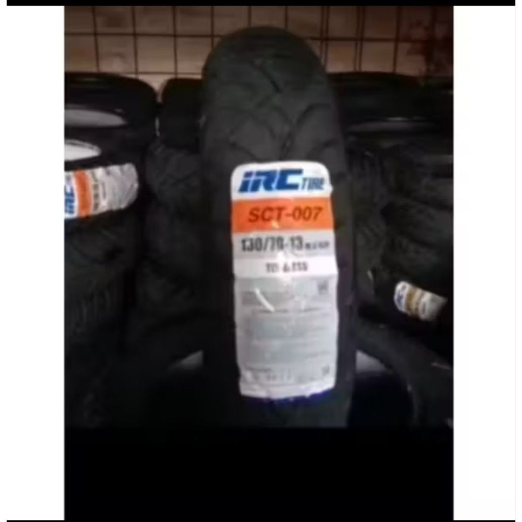 BAN LUAR IRC TUBELES 130/70-13 SCT-007 BAN BELAKANG MOTOR N-MAX/ADV/PCX160 IRC TUBELES PRODUK TERBAR