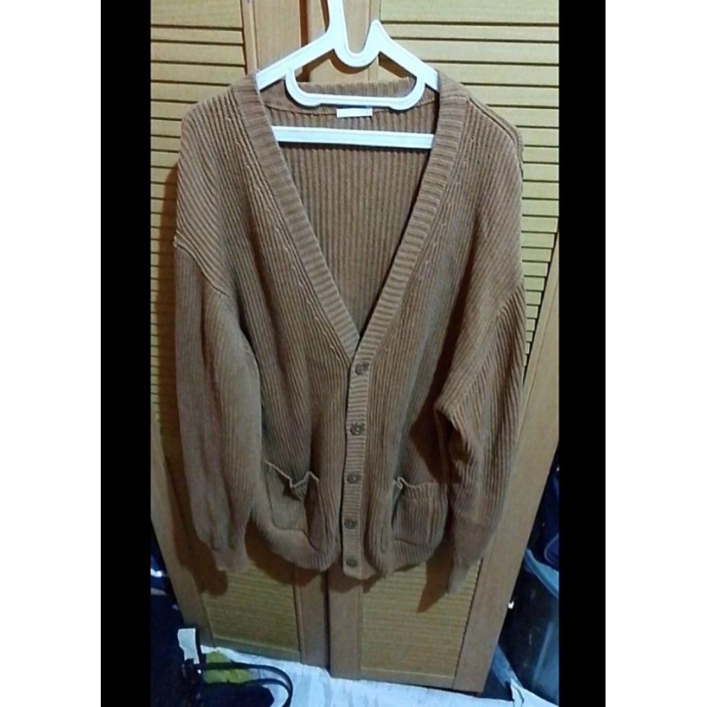 gu cardigan oversize brown