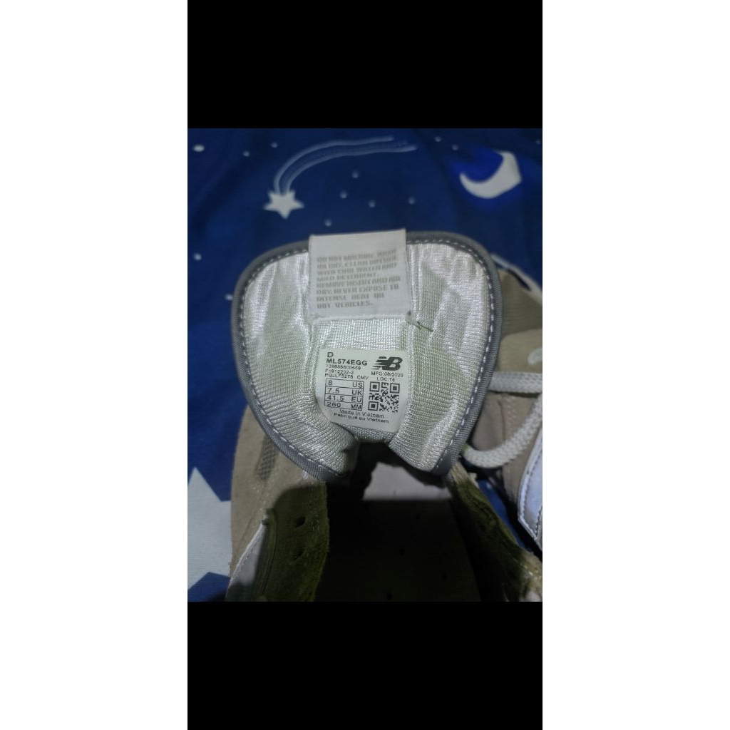 sepatu second NB 574 classic