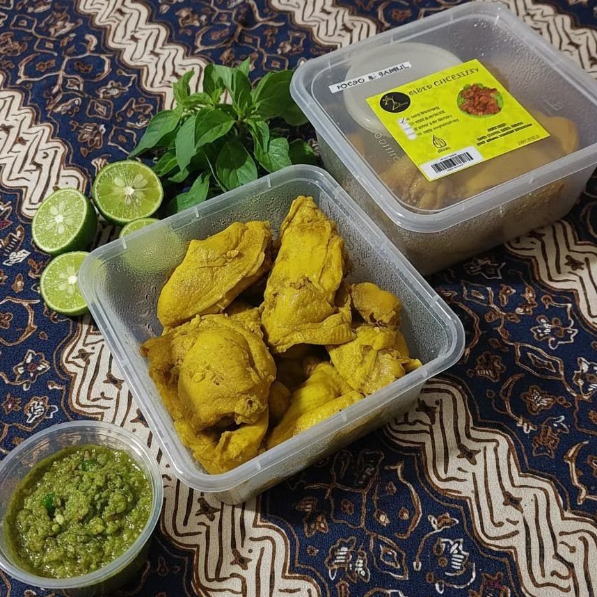 AYAM UNGKEP BESAR + Bonus SAMBAL IJO Hijau Penyet 4 potong 2 Paha 2 Dada Spesial Empuk Enak Gurih Ni