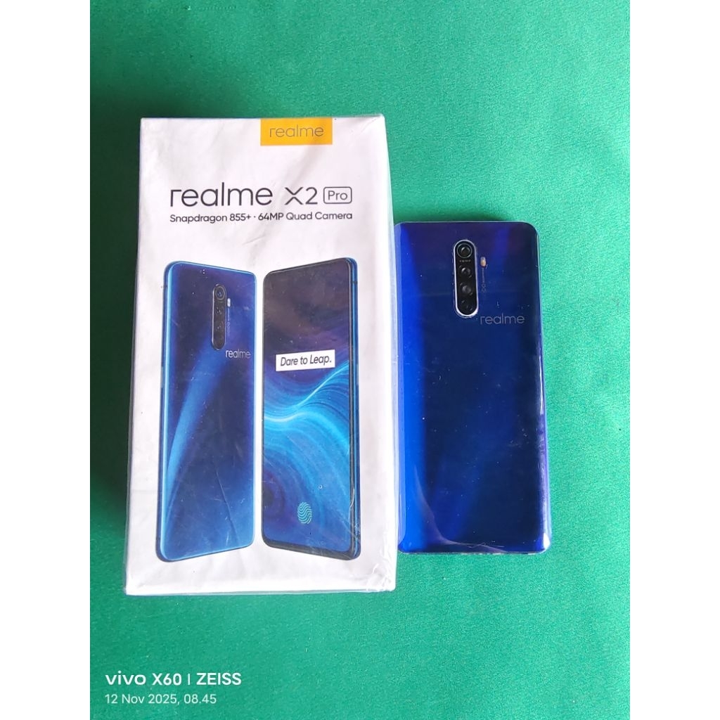 Realme X2 Pro second