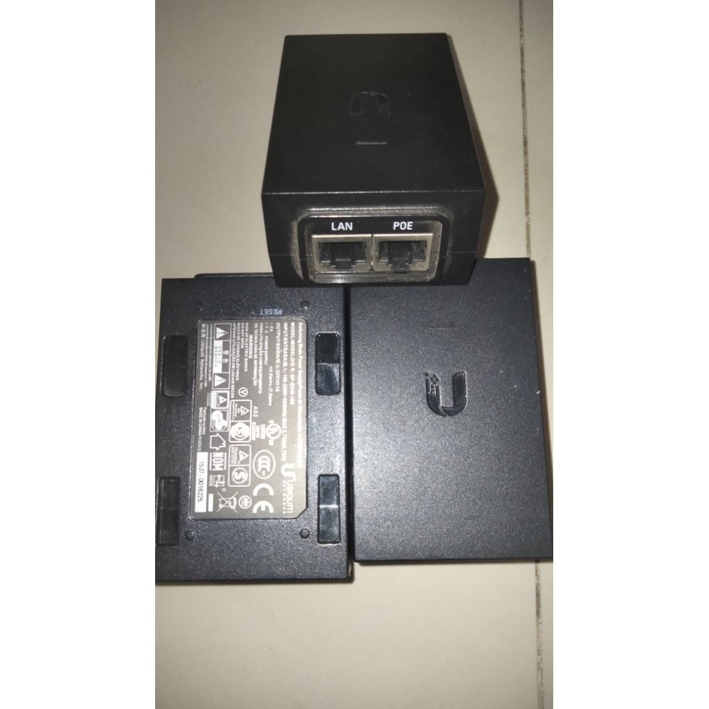 poe adaptor ubiquity 24v