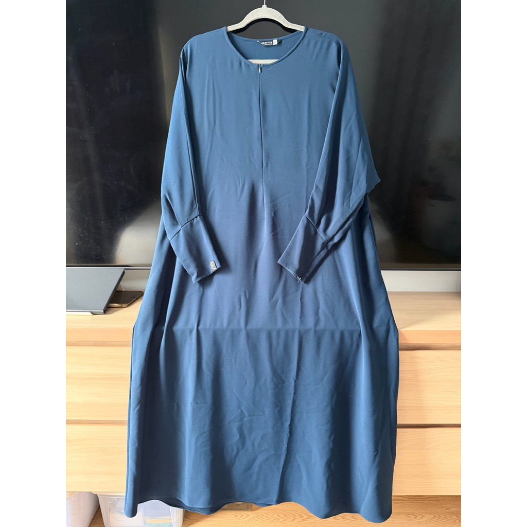 PRELOVED Jemima Aljenna Free Pashtan Zidni