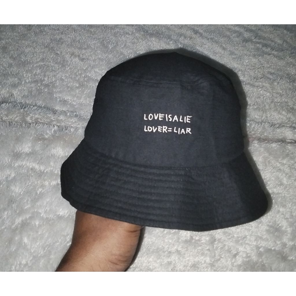 Topi Bucket JEAN-MICHEL BASQUIAT X CAPTEN size 57cm Second