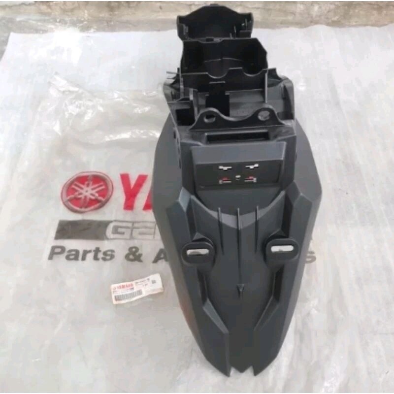 Spakbor Slebor Belakang Vixion NVA ORIGINAL YAMAHA 2TP-F1611-00
