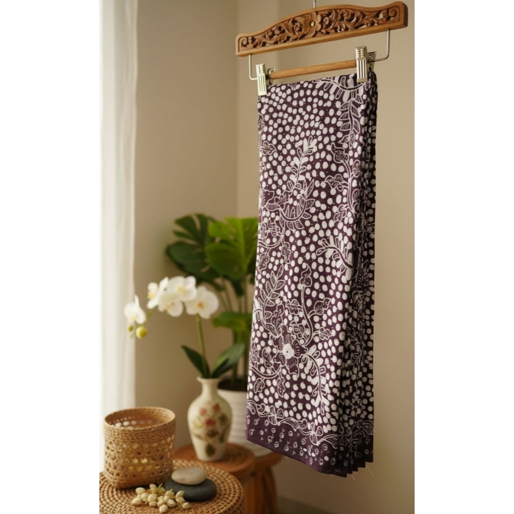 Plum-Kain batik aslintulis Lasem Batik Tulis Lasem Batik Lasem