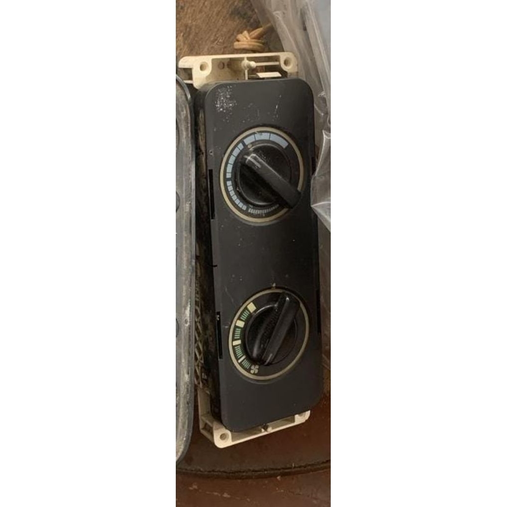 SAKLAR CONTROL AC SUZUKI APV PICK UP