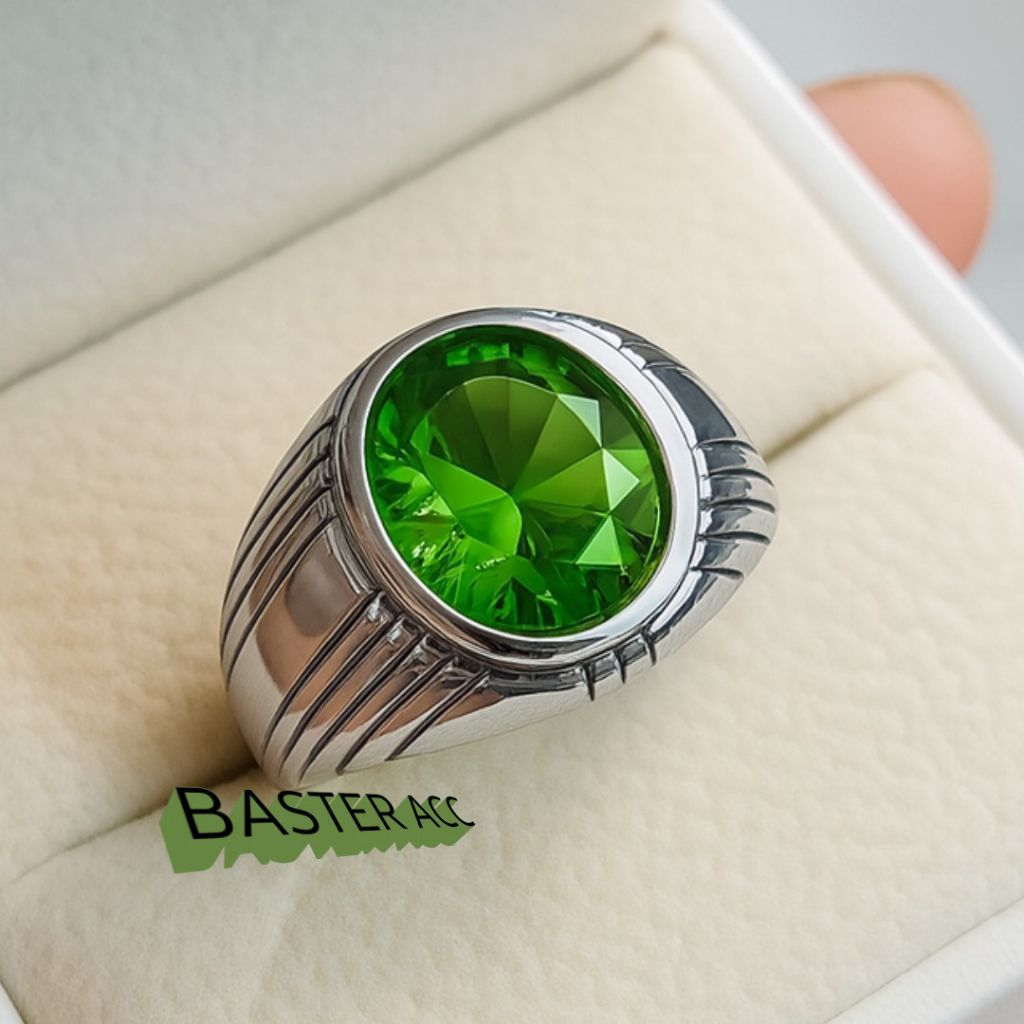 CINCIN BATU PERMATA GREEN MOLDAVITE RING TITANIUM
