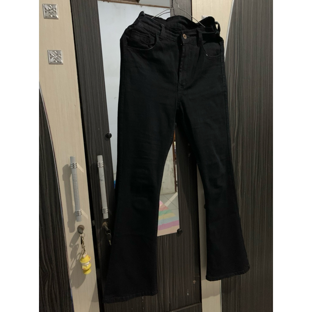 preloved jeans cutbray