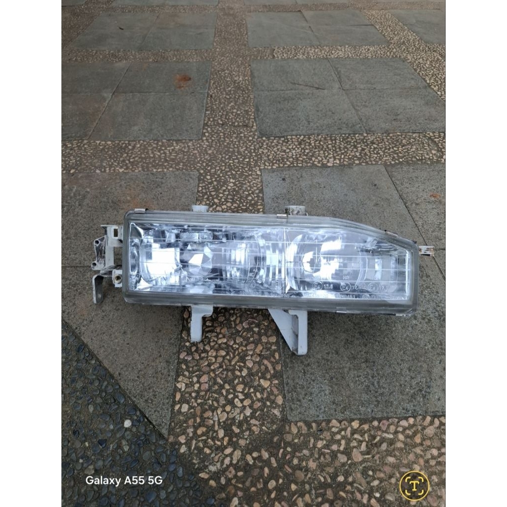 headlamp Honda accord maestro 90 91
