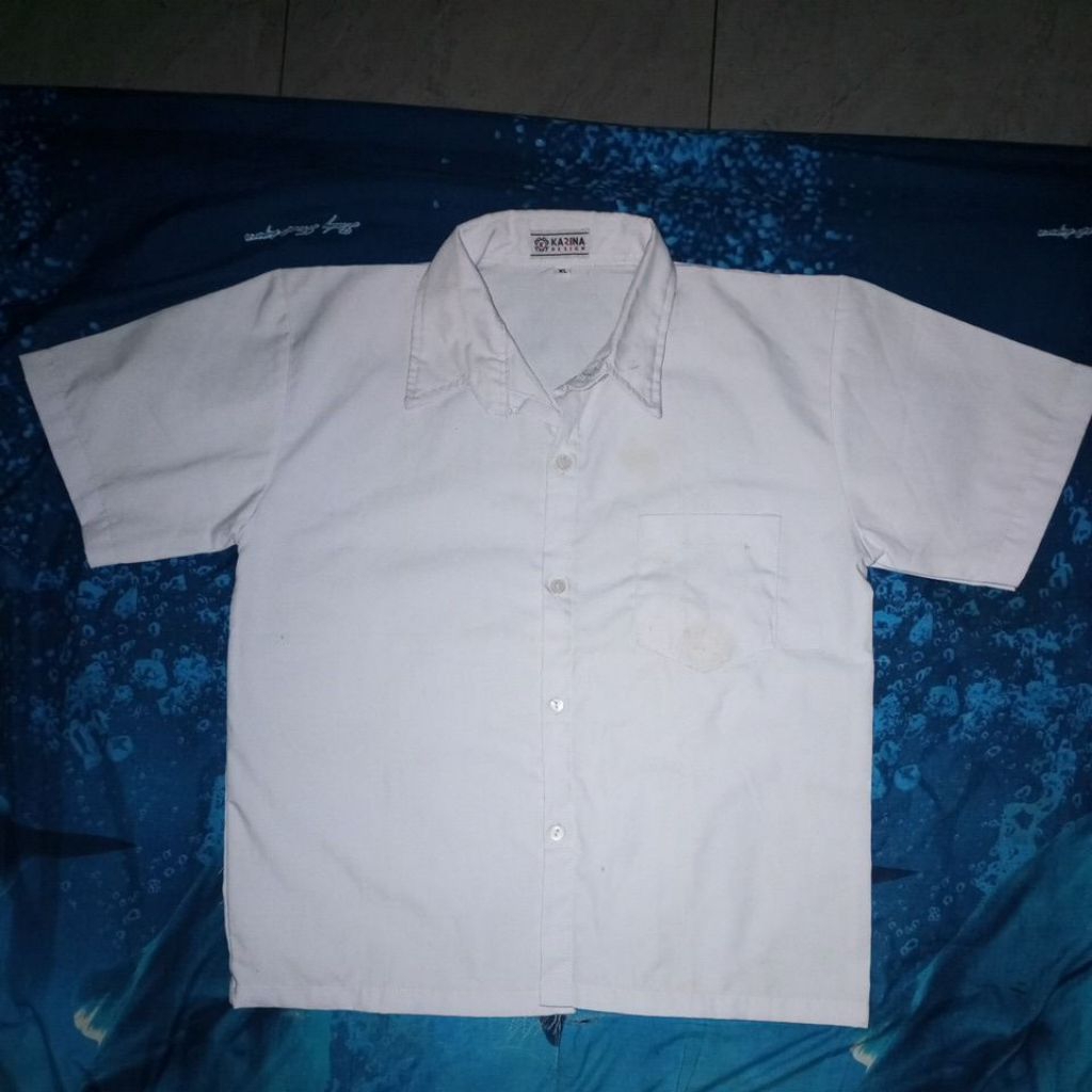 PL seragam/kemeja putih tanpa bet