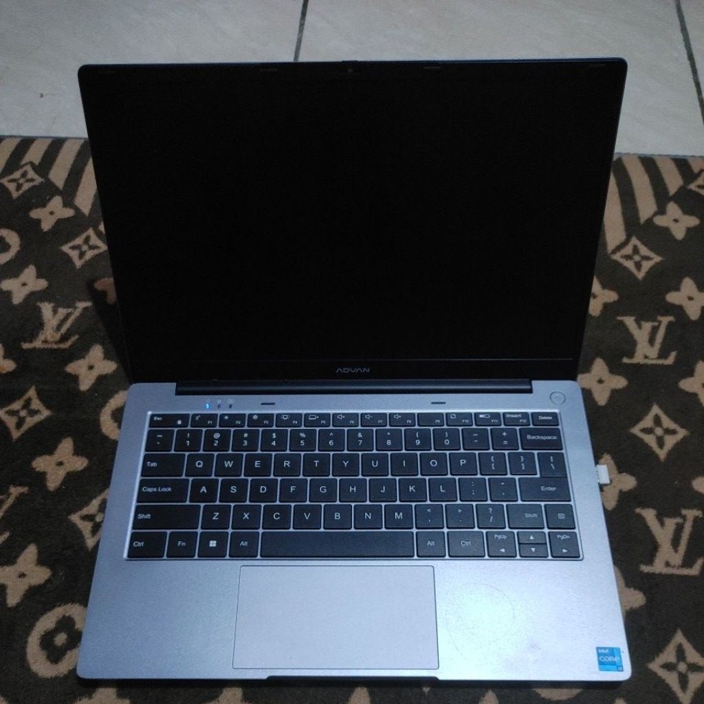LAPTOP ADVAN WORKPRO LITE