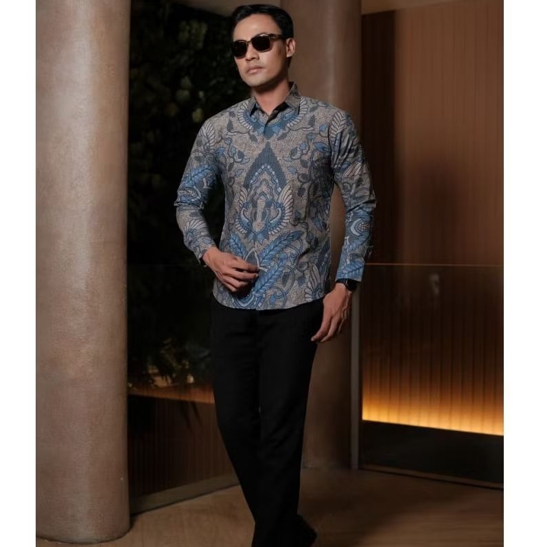Adidharma Batik Motif Lokananta Kemeja Batik Pria Premium Lengan Panjang Lapis Furing Katun Halus