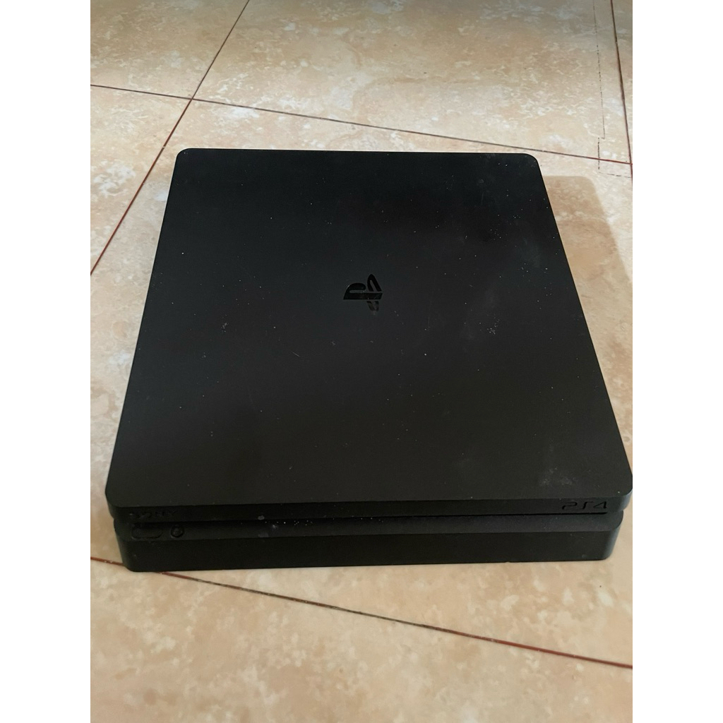 PS4 SLIM ORI 1TB 2 STICK