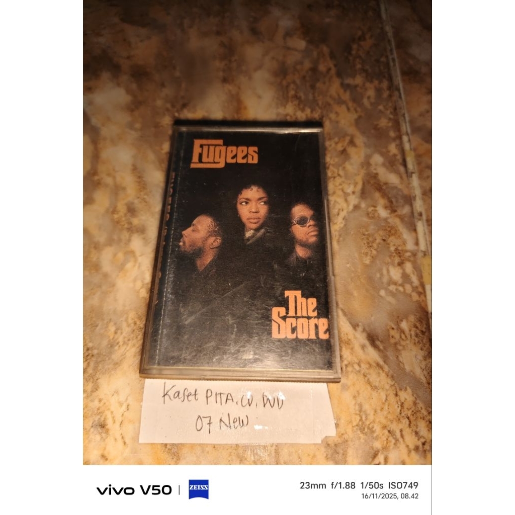 Kaset Pita - Fugees The Score