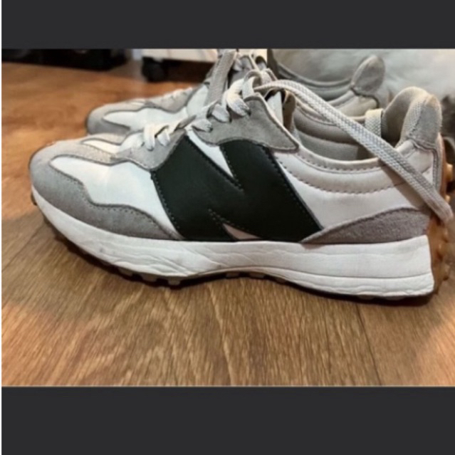 New balance 327 olive green