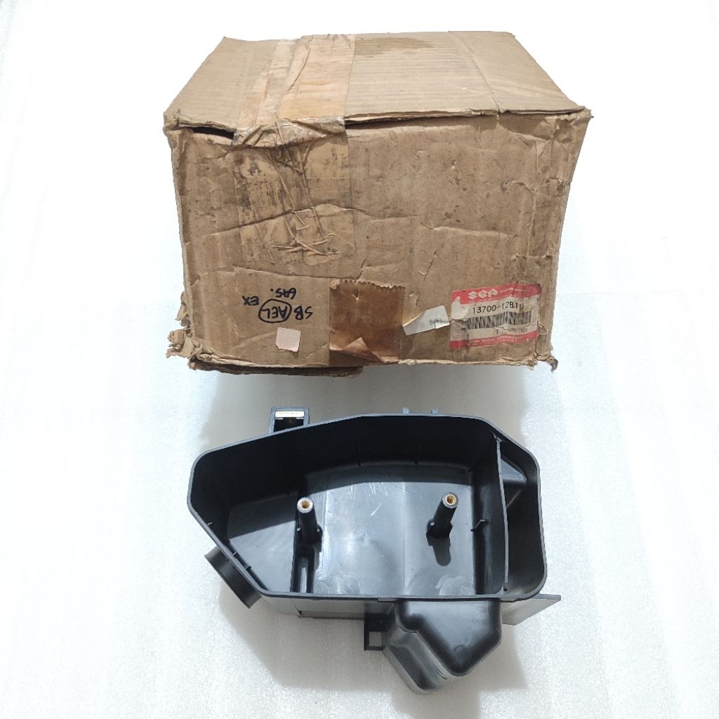 tabung kotak box filter suzuki RGR RGR150 RGR 150 RGR150SS RGR 150SS RGV150 TXR150 original japan