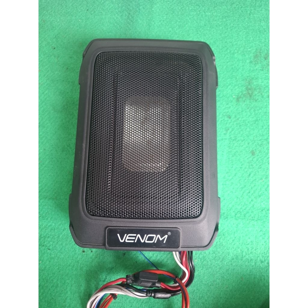 subwoper aktip venom VX 6.8PB