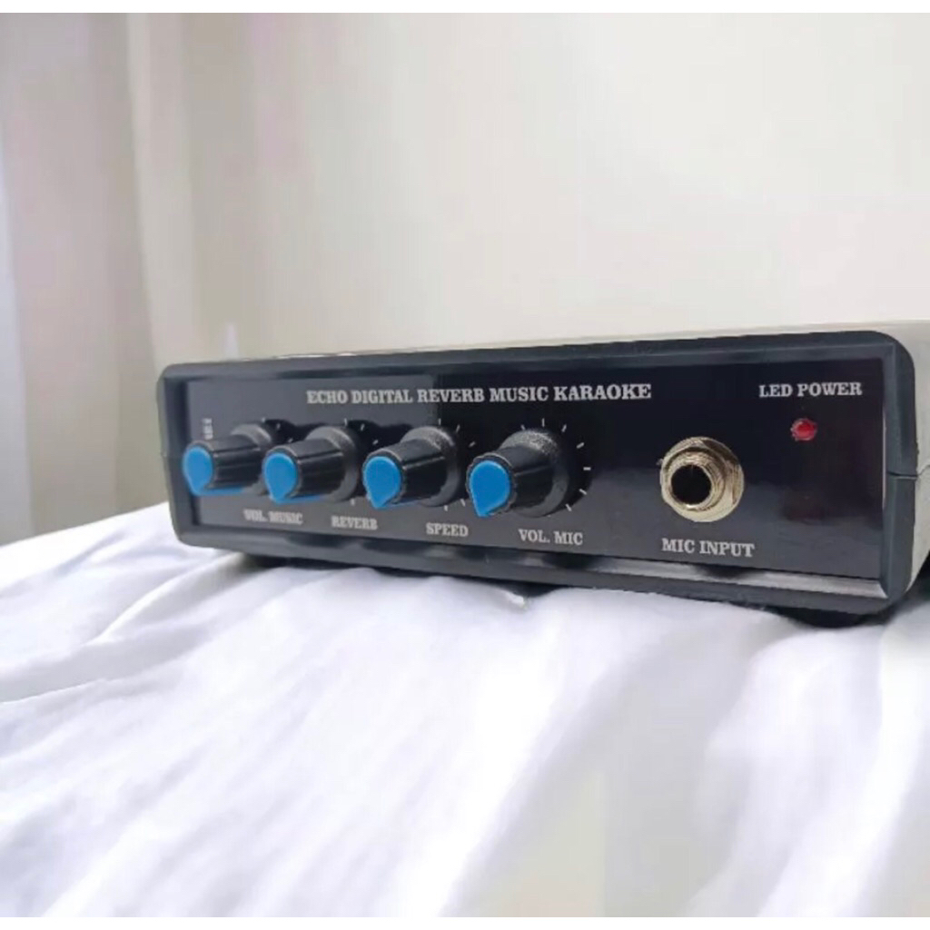 mixer karaoke efek (speed+reverb)1chanel mic free adaptor 
