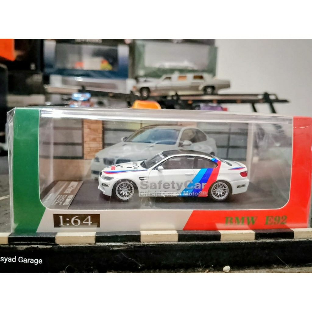 Diecast Fine Model x BSC BMW M3 E92 Safety Car Segel