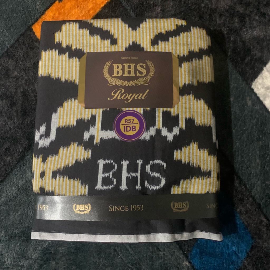 SARUNG BHS ROYAL GOLD IDB HITAM
