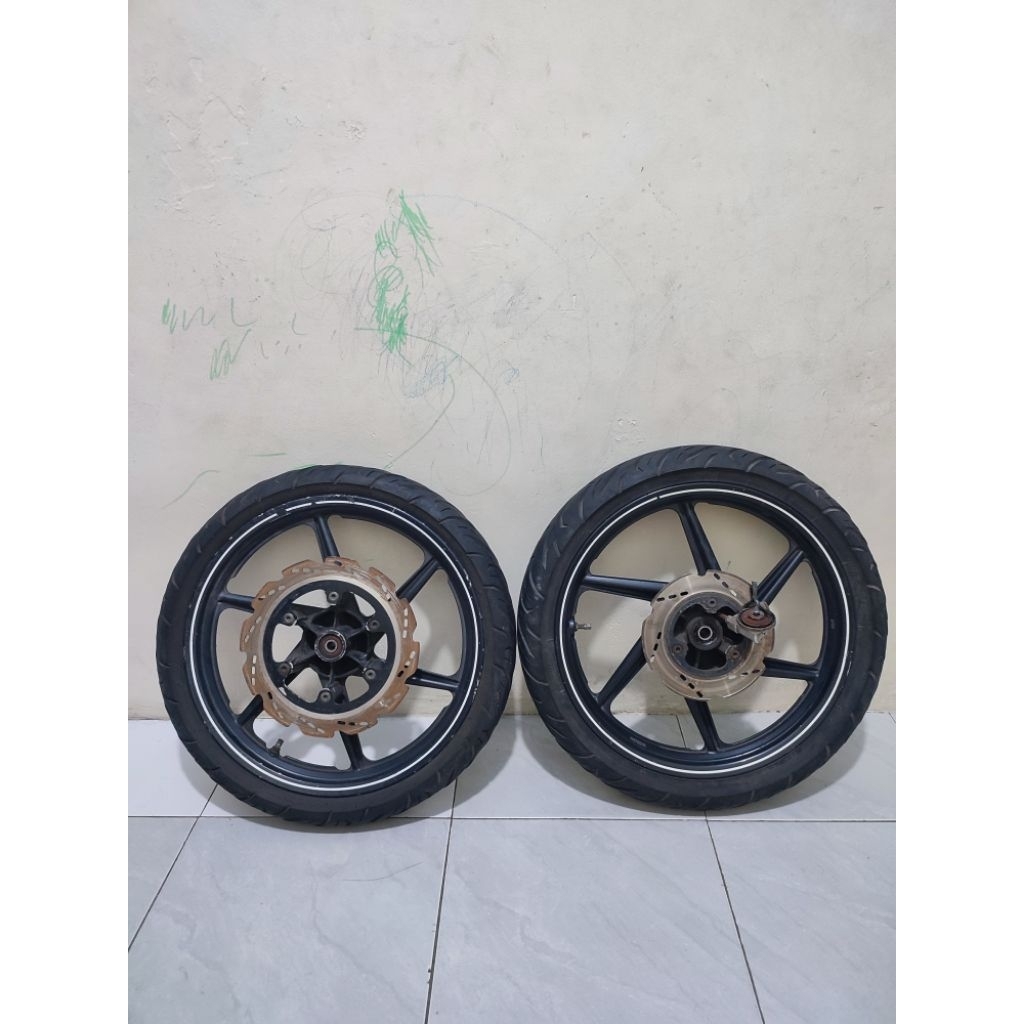 Velg TVS apache original Ring 17 185-215 RARE