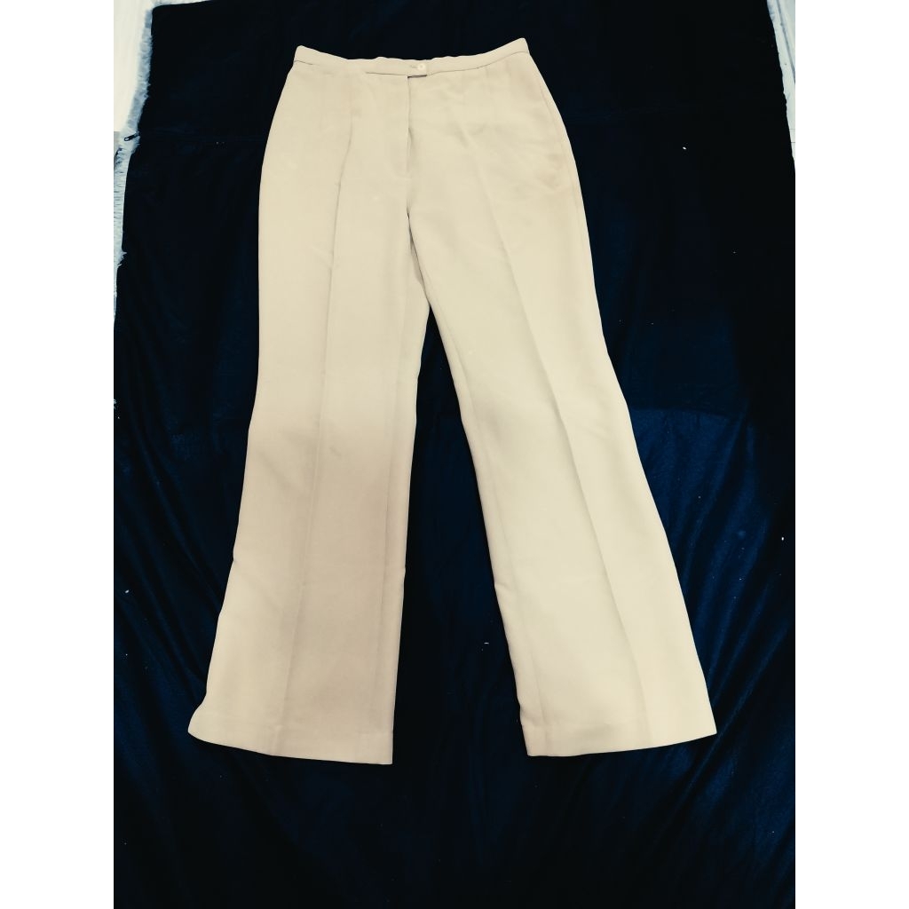 Celana LINMAS / PDH / PNS / ASN / DINAS / Pemda / Kerja / Guru. Khaki. Perempuan. Preloved