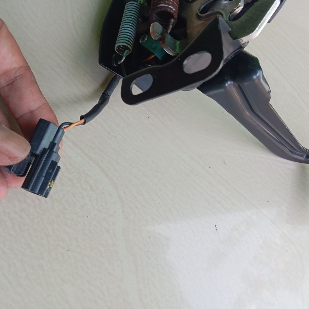 Lock kap mesin brio 2019-2025