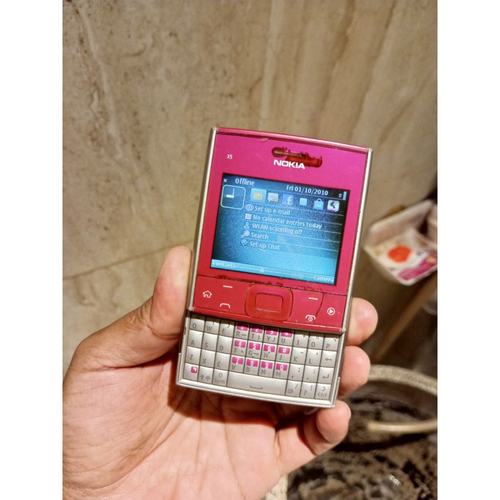 Nokia X5 bahan bangunan