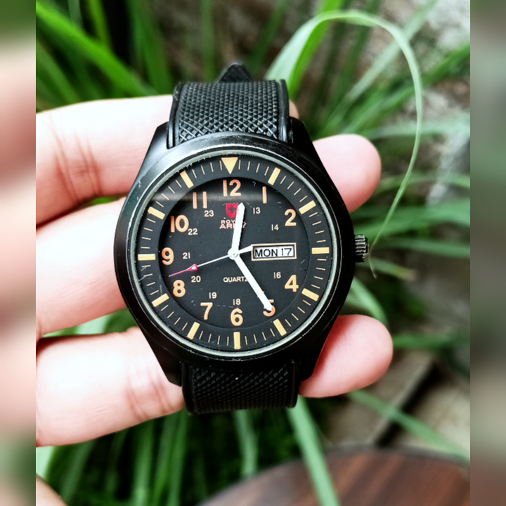 ROYAL ARMY RA0133 Jam Tangan pria Black Edition | Second Original Preloved
