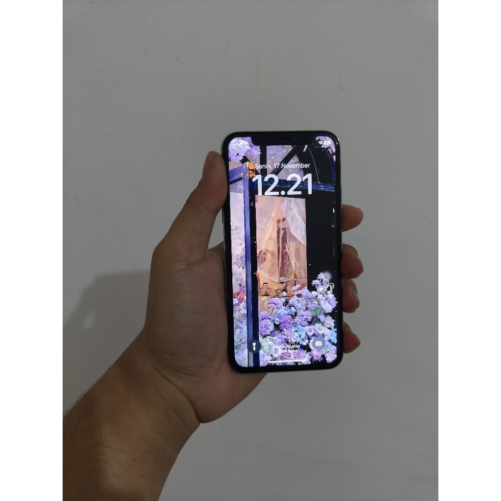 iPhone X 64GB Silver Murah