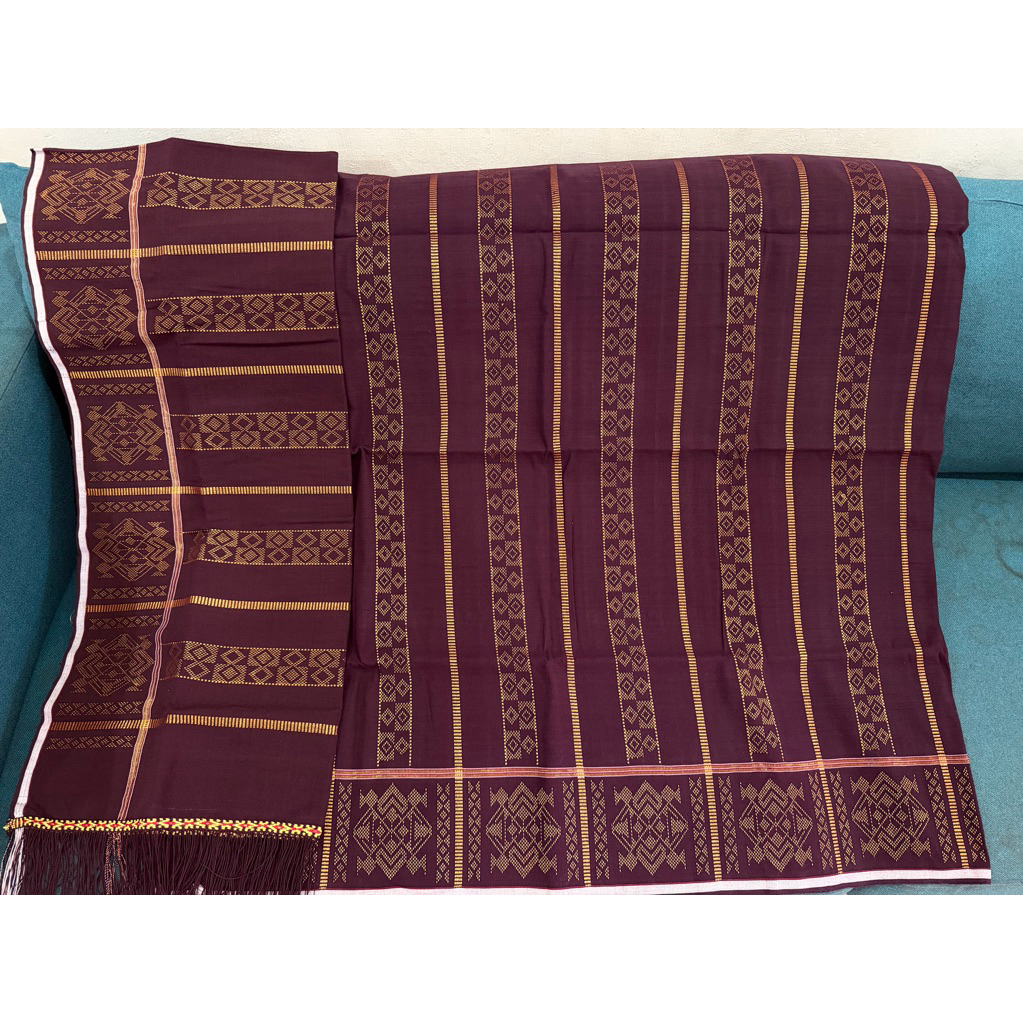 Setelan songket karo bahan sutra