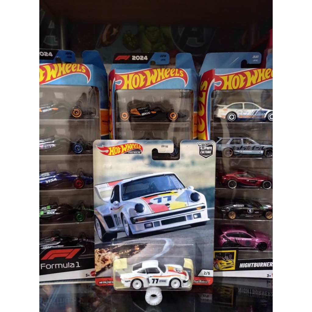 HOT WHEELS PREMIUM PORSCHE 934