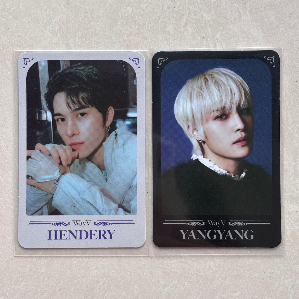 [READY INA] WayV Phantom Official MD Random Trading Card Photocard Black White A B Ver.  Hendery Yan