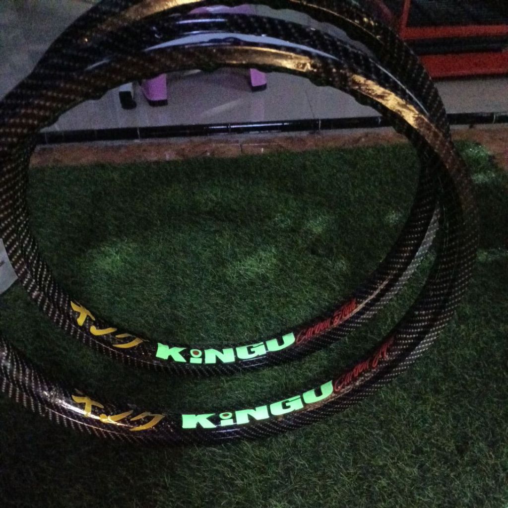 STIKER VELG KINGU CARBON STYLE RING 17 RING 18 BISA CLEAR