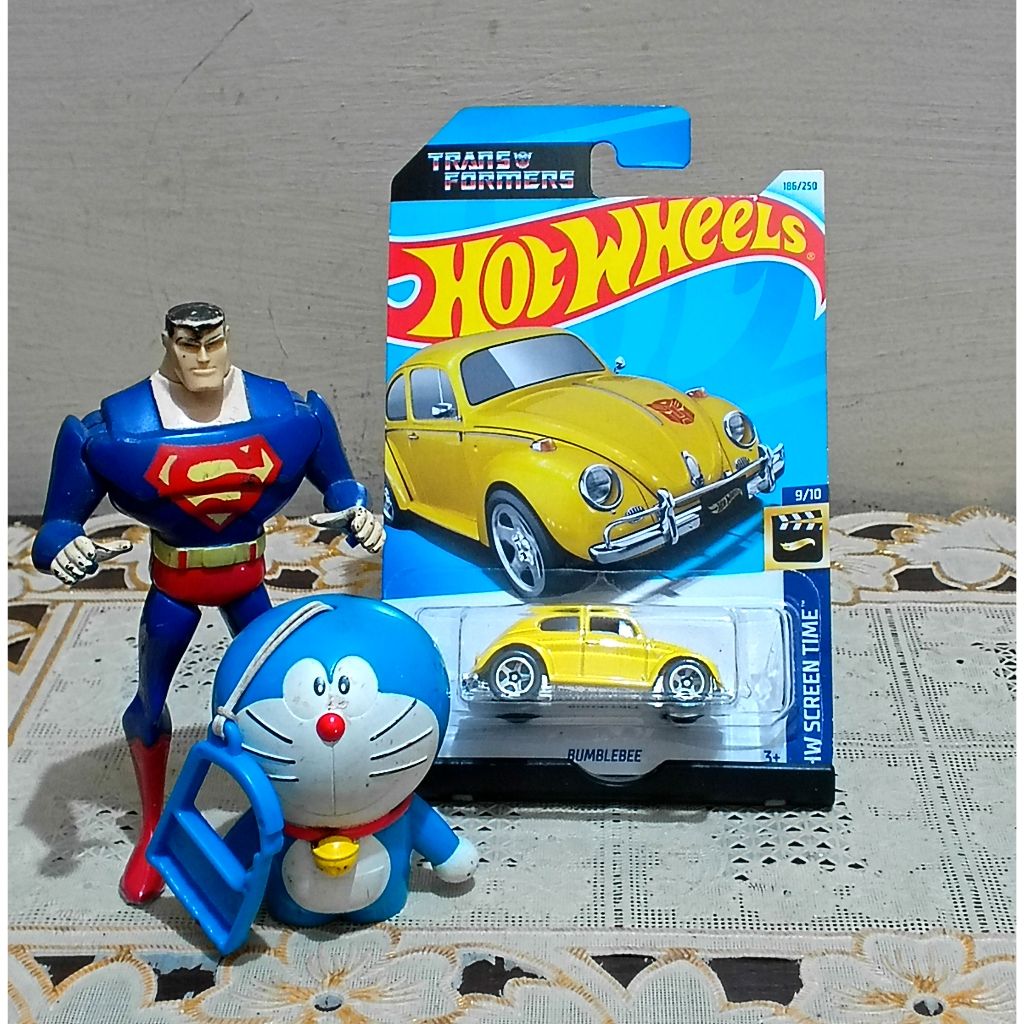 Hot Wheels Bumblee HW Screen Time Kuning
