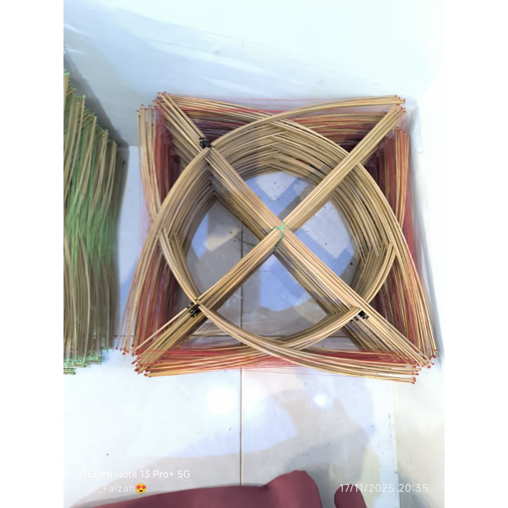 arku layangan sukhoi super full apus