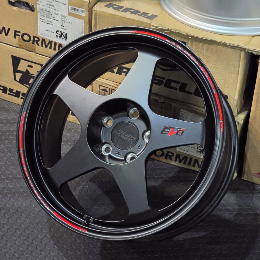velg racing r18 spoon evo lebar 9 ET 28 mobil ring 18 cocok untuk venturer Innova zenix reborn velg 